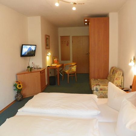 Landhotel Steigerwaldhaus Burghaslach Экстерьер фото